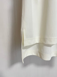 ネックレスモチーフ付カットソー オフホワイト