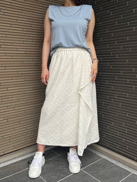 ネックレスモチーフ付カットソー アイスブルー